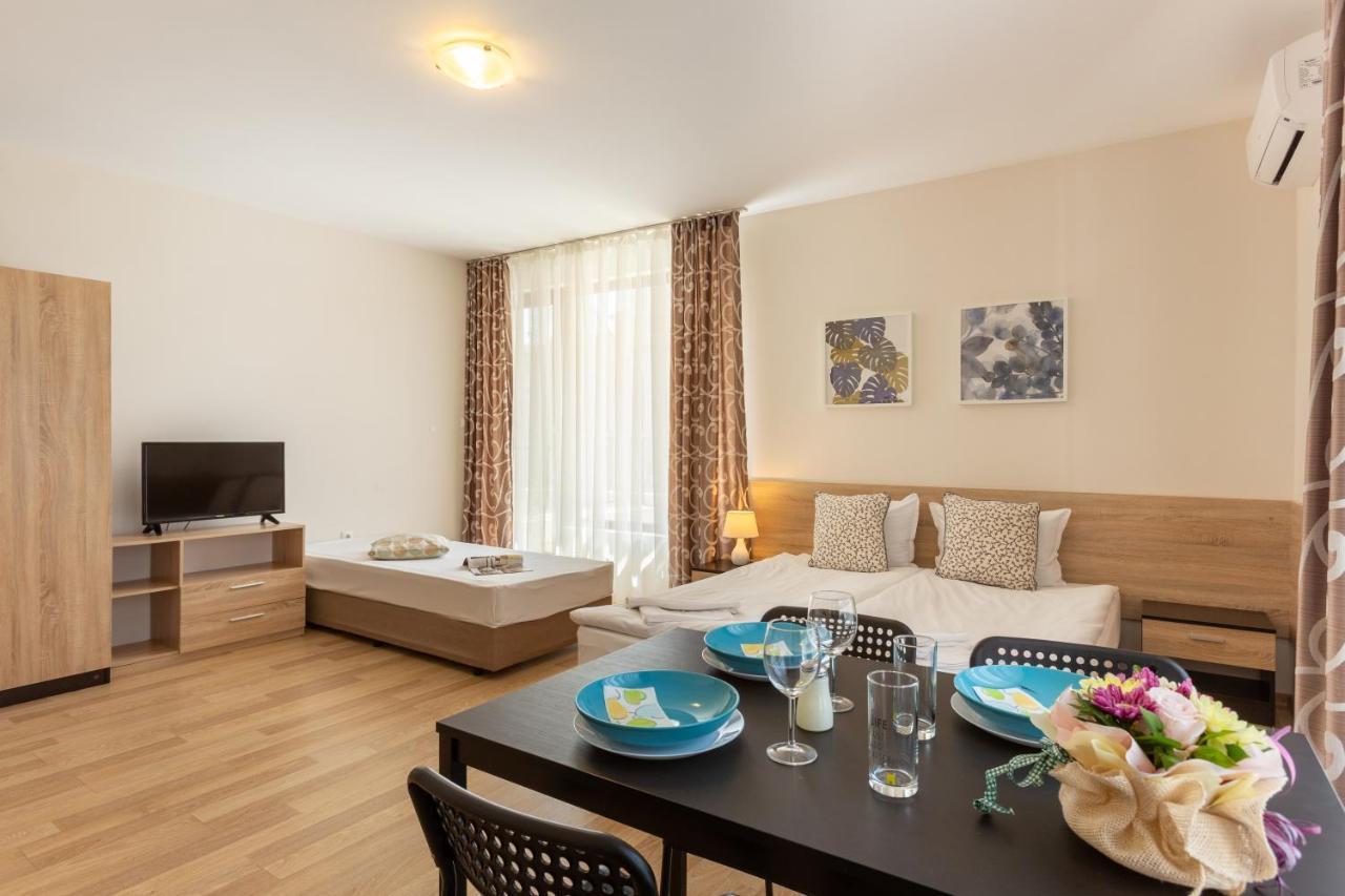 Apartments Flora 1 Burgas City Exterior foto